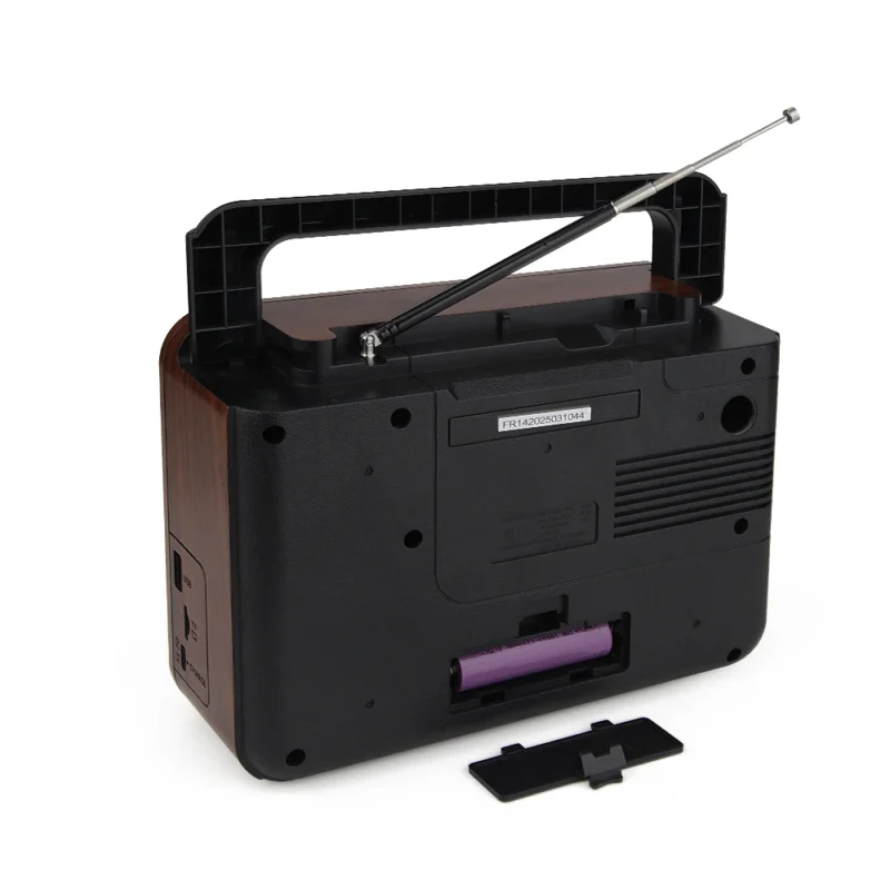FR-14  BOCINA TWS RECARGABLE RETRO SINTONIZADOR DE BANDA