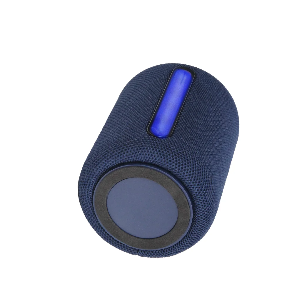 FS-S820 BOCINA TWS RECARGABLE CON LUZ RGB