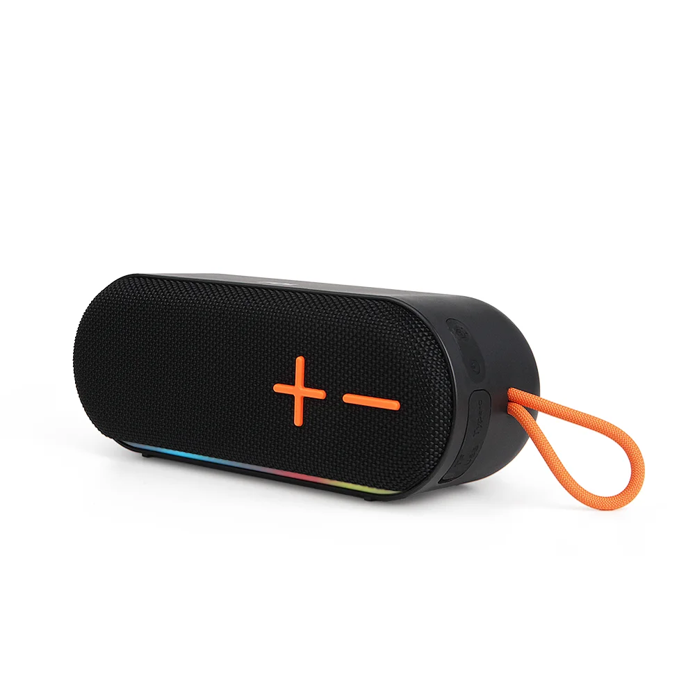 FS-S161 BOCINA TWS RECARGABLE CON LUZ RGB Y CORREA INTEGRADA