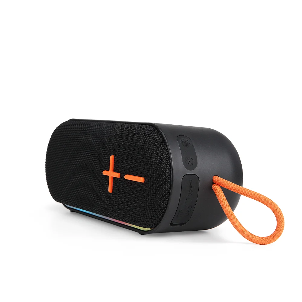 FS-S161 BOCINA TWS RECARGABLE CON LUZ RGB Y CORREA INTEGRADA